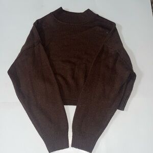 Brown cropped knit sweater